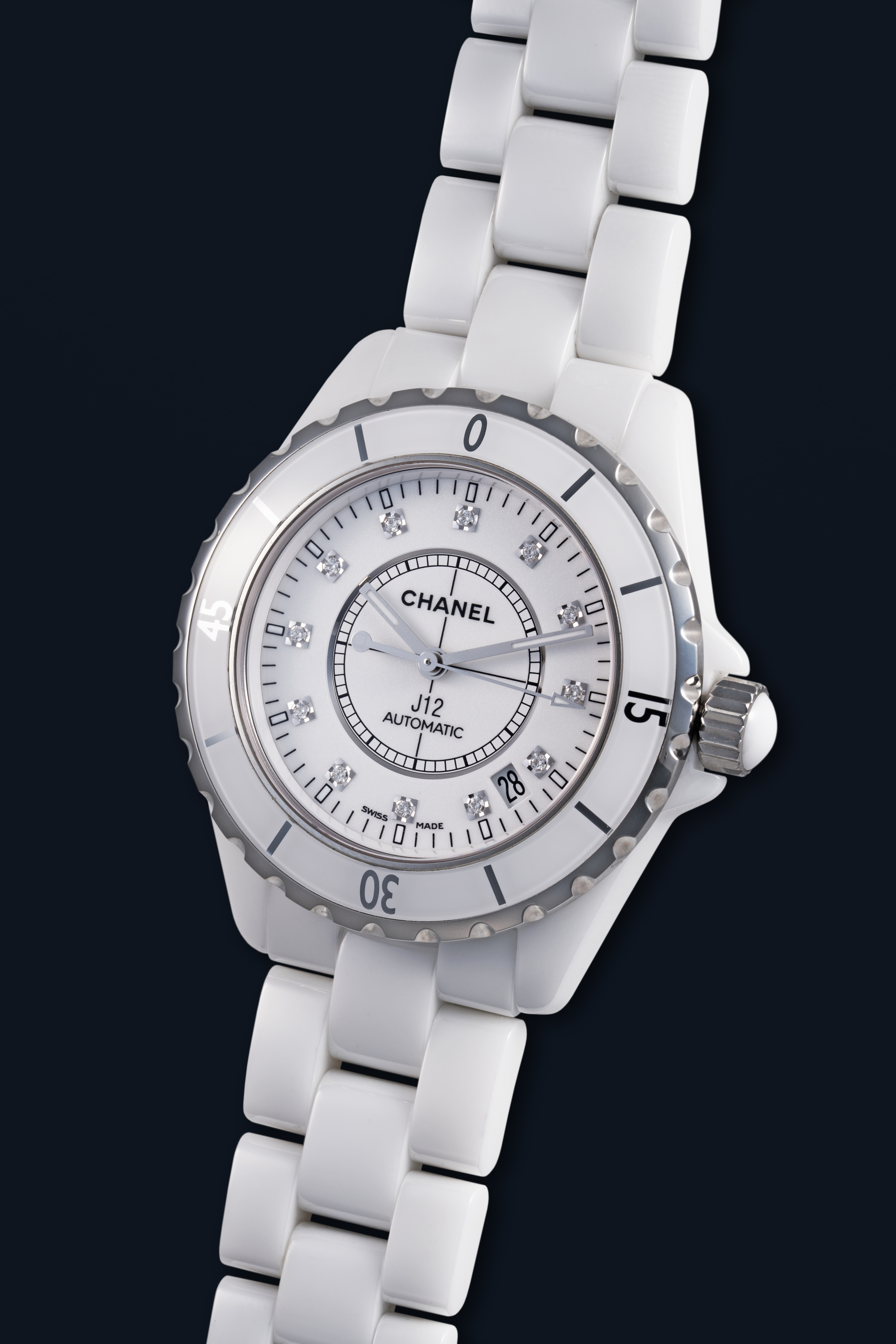 Chanel J12 H1629 Ceramic White | Dealer | EveryWatch