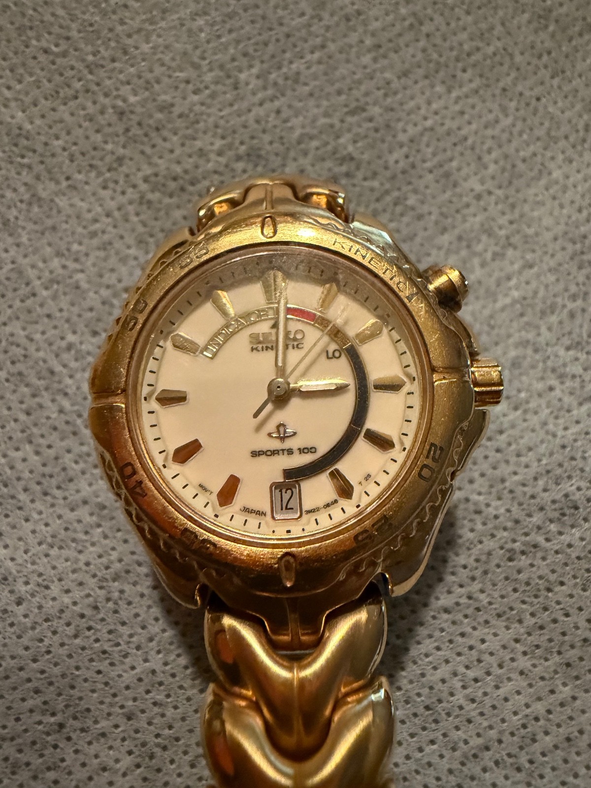seiko-kinetic-66390871.jpg
