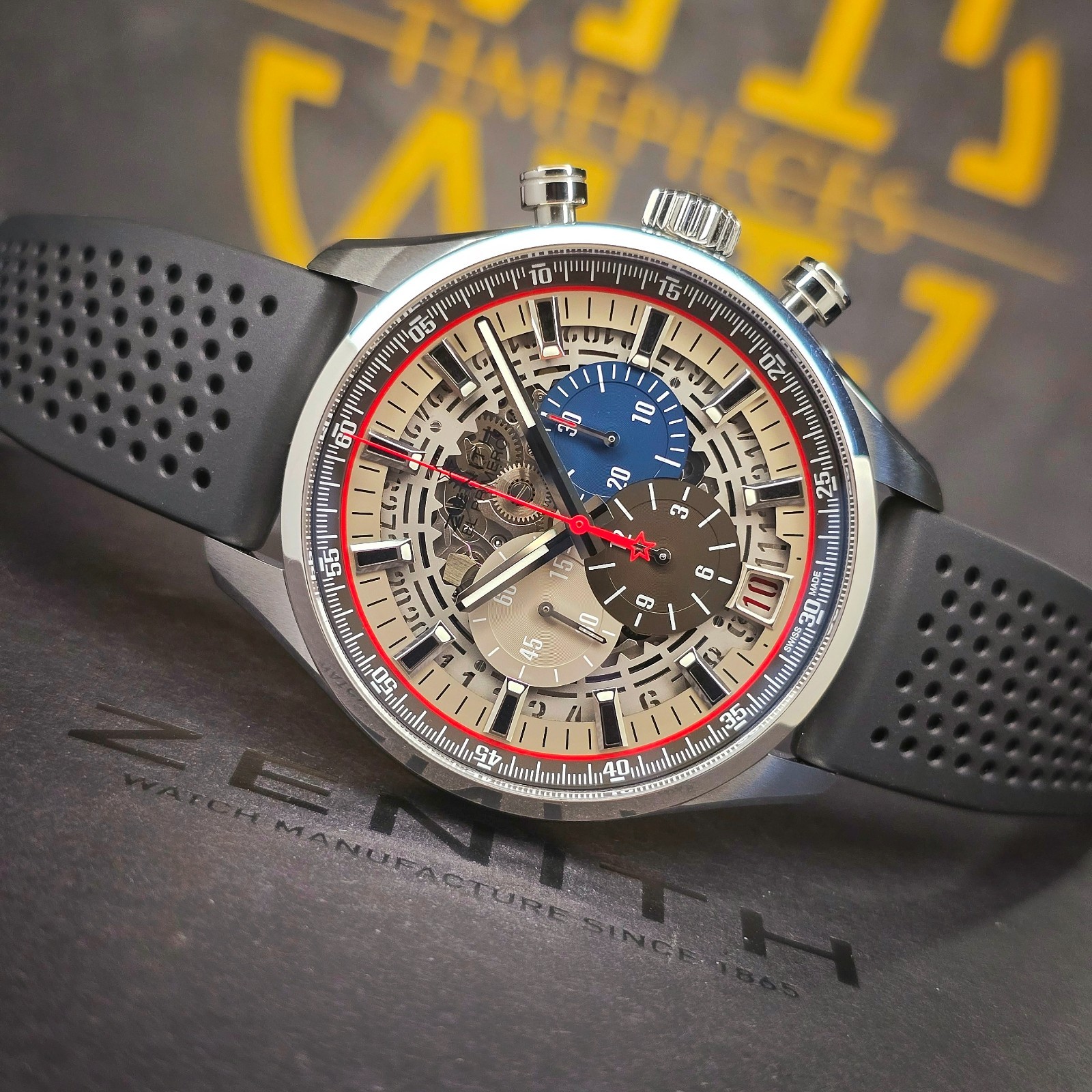 Zenith El Primero 18.2040.4061/69.C494 Rose gold Silver Japan