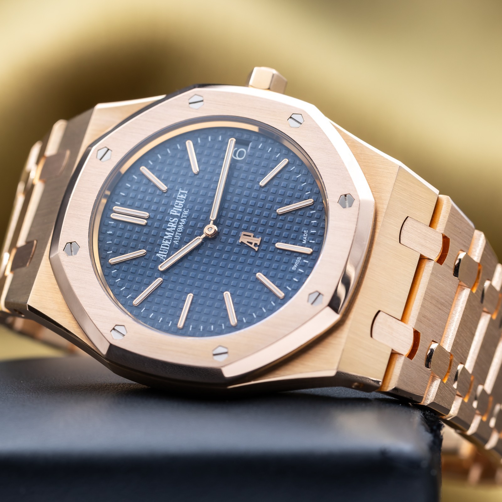 Audemars Piguet Royal Oak Jumbo 15202OR.OO.1240OR.01 Rose gold