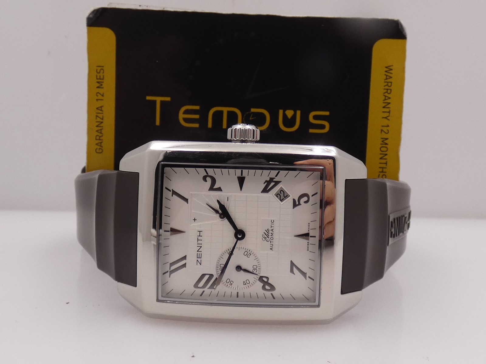 Zenith Port Royal 92.0100.418 Titanium 1985 United Kingdom