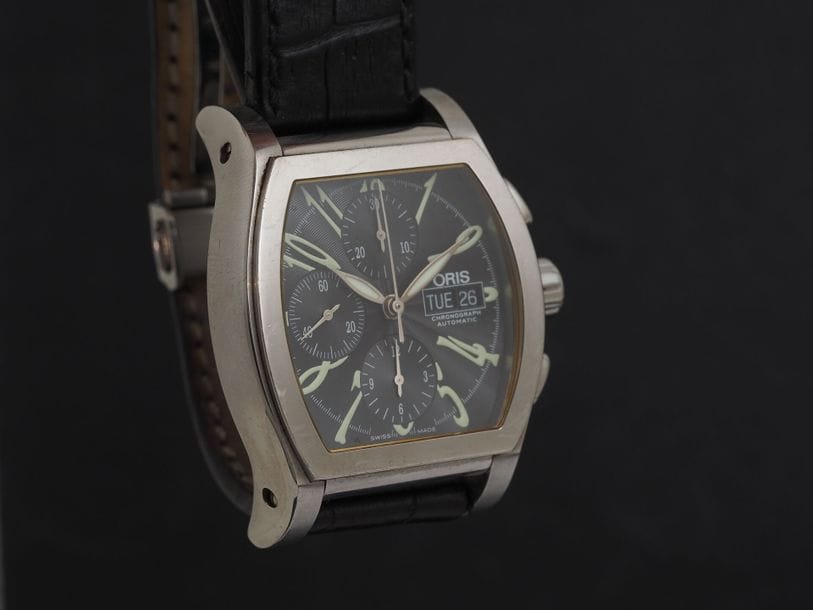 Oris Miles Tonneau 7532 Stainless steel Silver | Dealer | EveryWatch