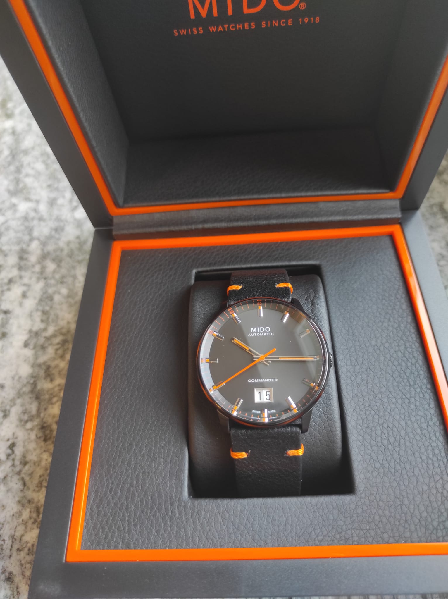 Mido Commander 1689 Yellow gold and Stainless steel Golden 1970