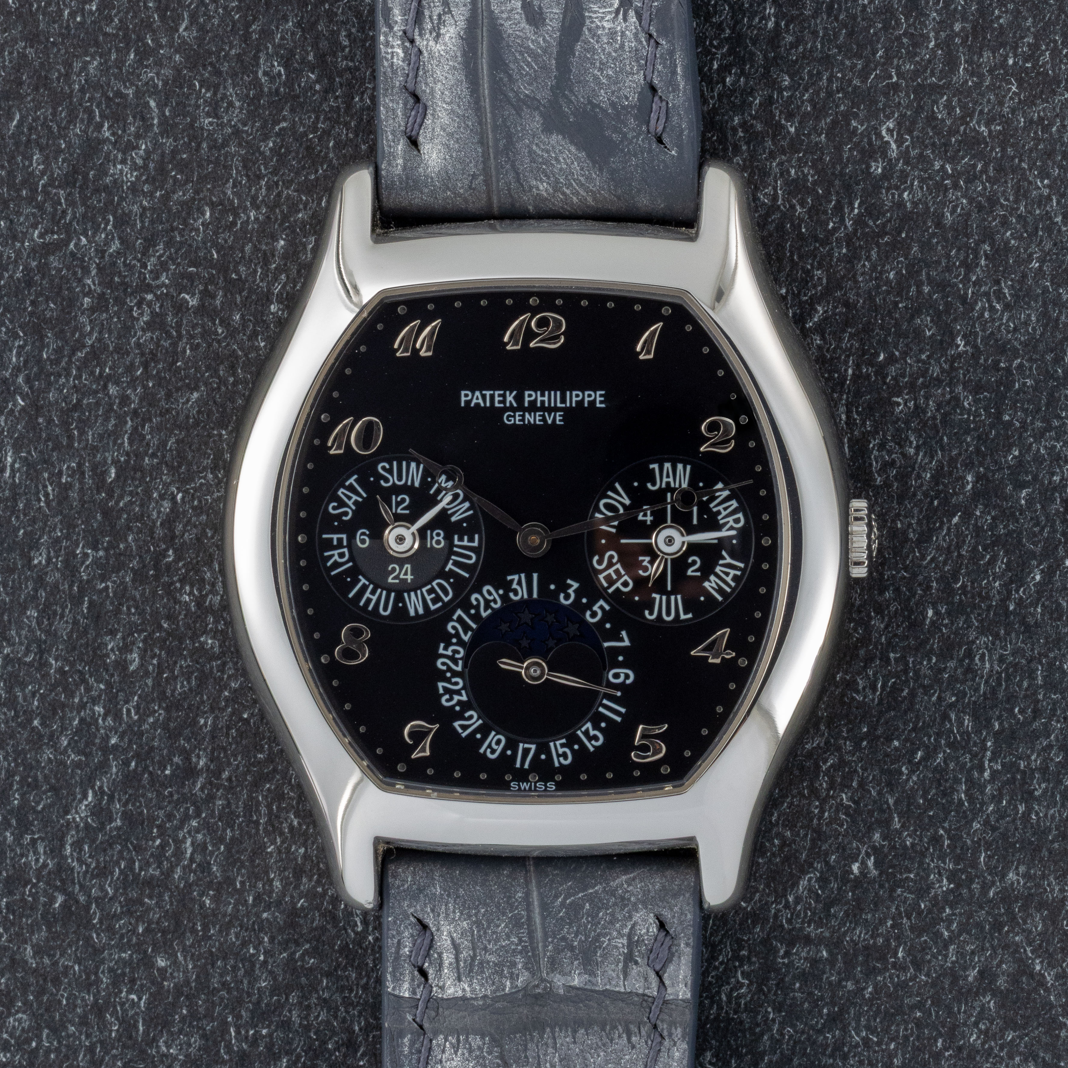 Patek Philippe Perpetual Calendar 5040P Platinum Silver