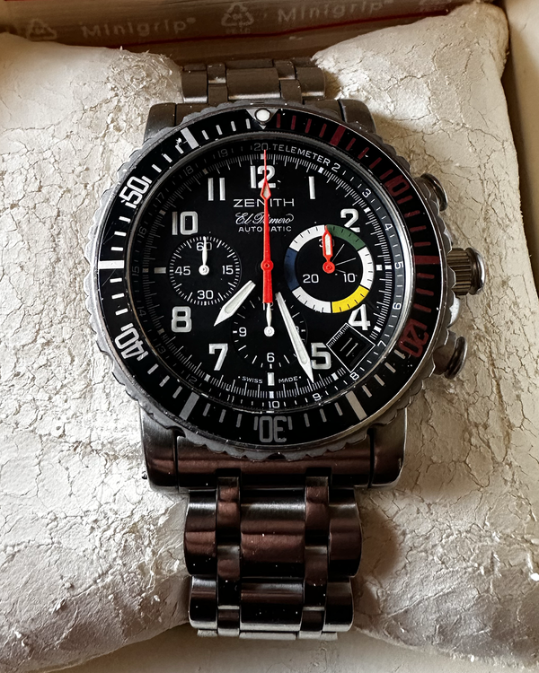 スレンダートーン 03.9300.3620/80.I001 Zenith Defy Classic | Essential Watches