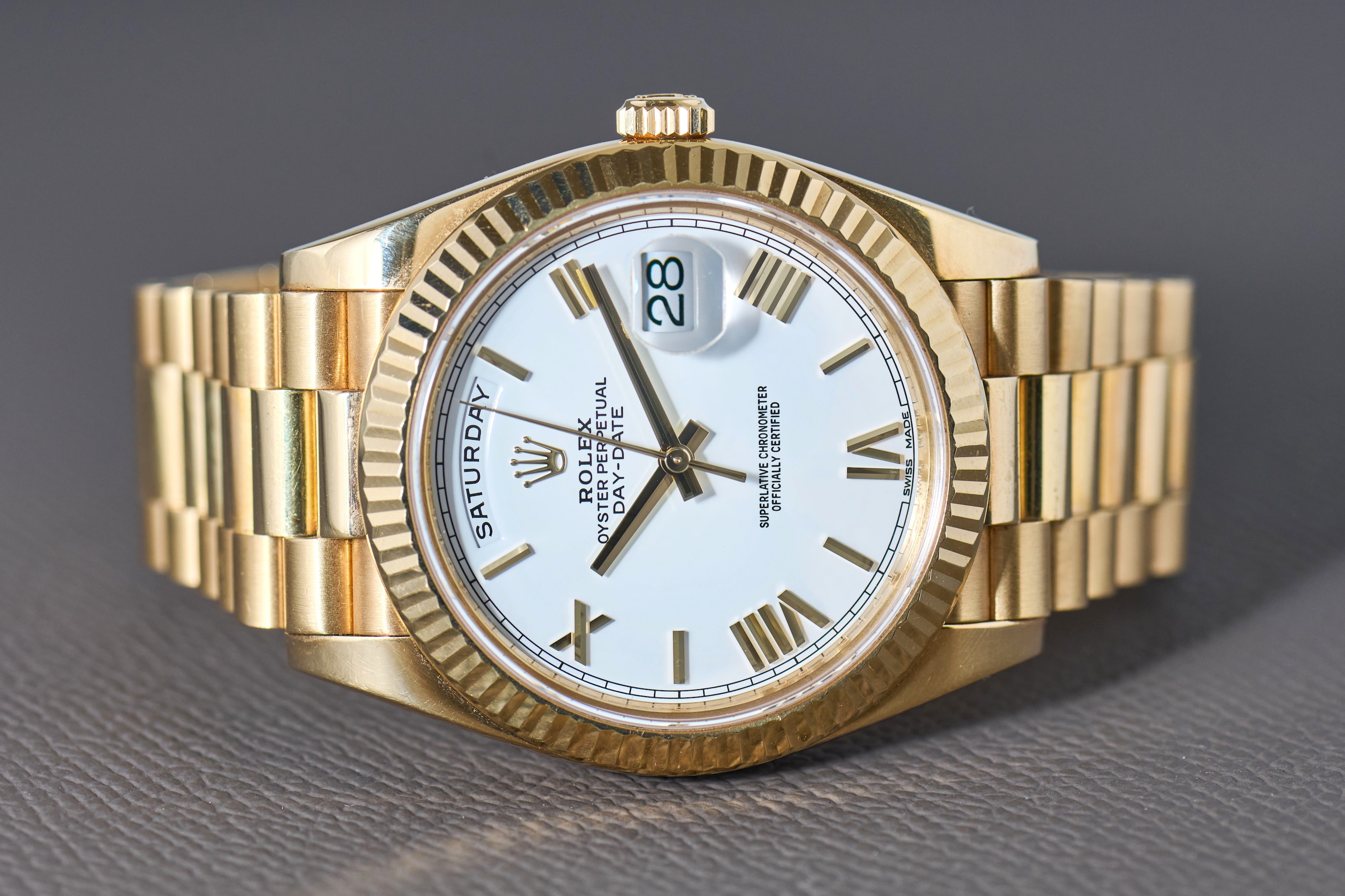 Rolex Day-Date 228238 Yellow gold Black Japan | Dealer | EveryWatch