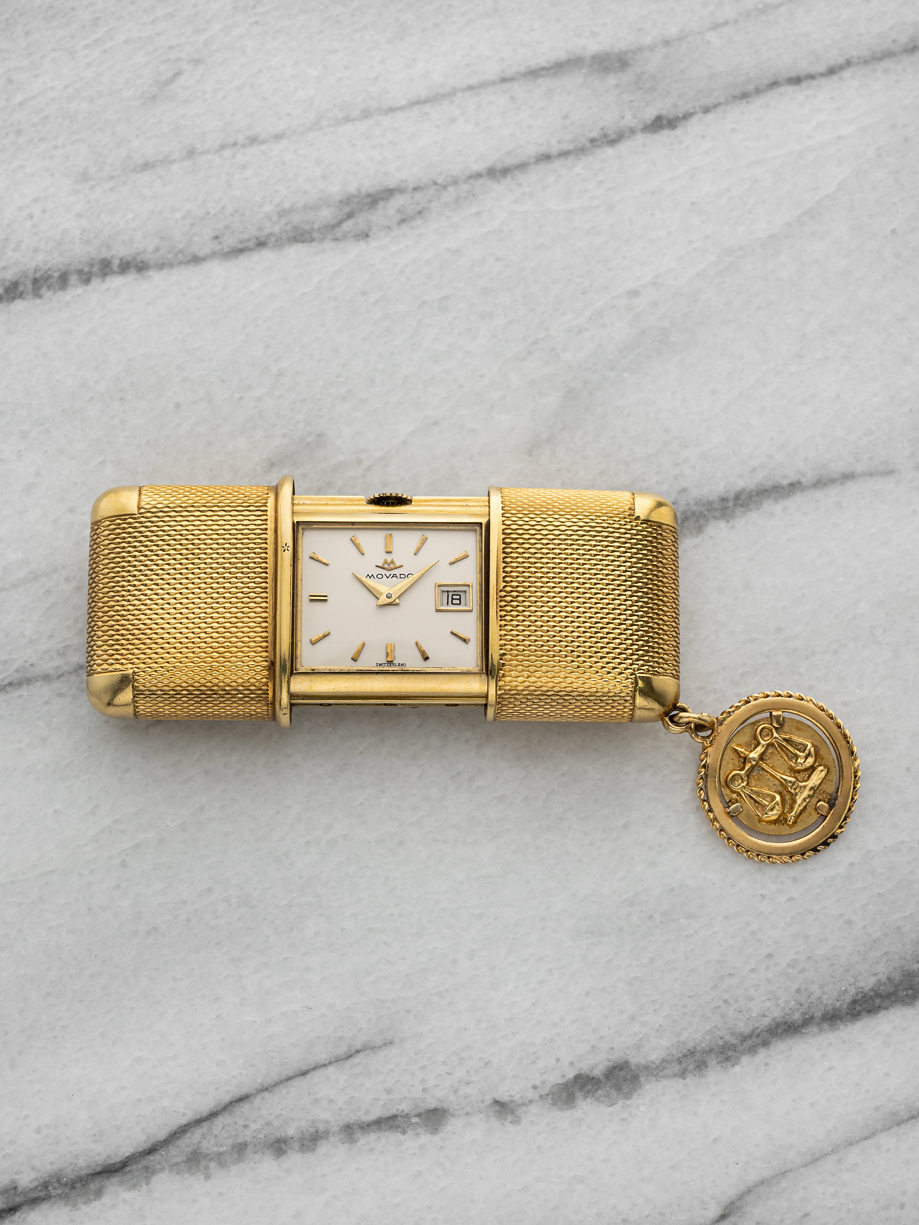 Movado M95 Sub-Sea Chronograph 95-224-568 Yellow gold Golden 1966