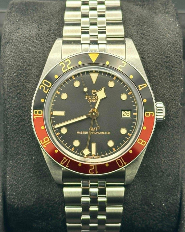 Tudor Sport 20010 Stainless steel Black United States  display picture 1