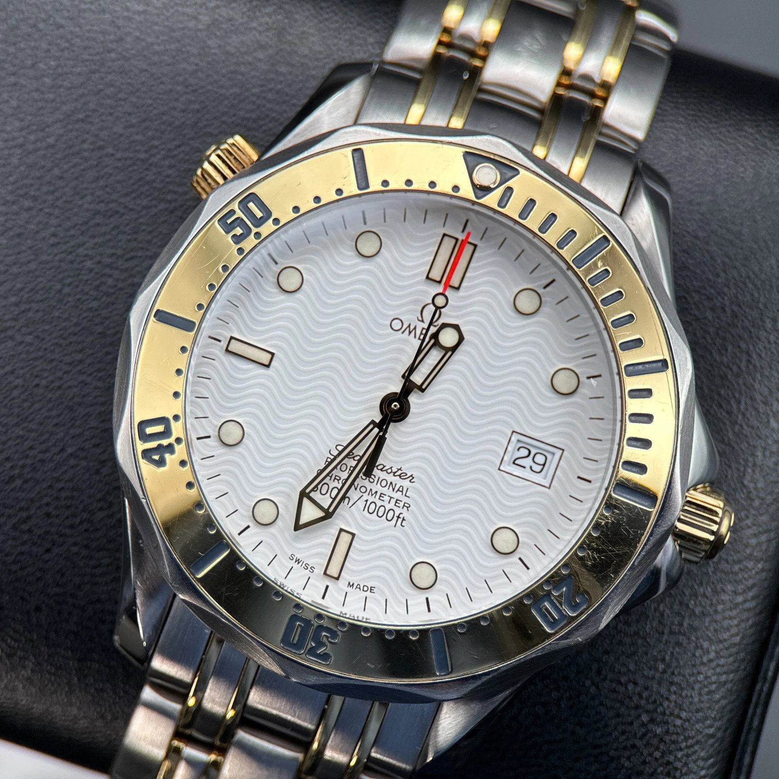 Omega Seamaster 166.0251 Stainless steel Black 1979 Germany