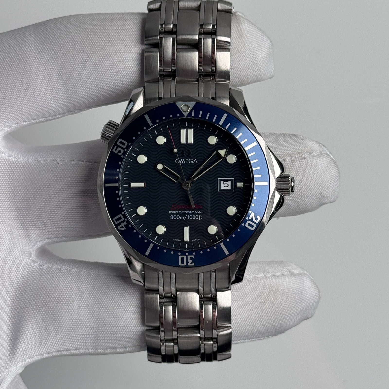 Omega Seamaster Diver 300M 2297.80.00 Titanium and Yellow gold
