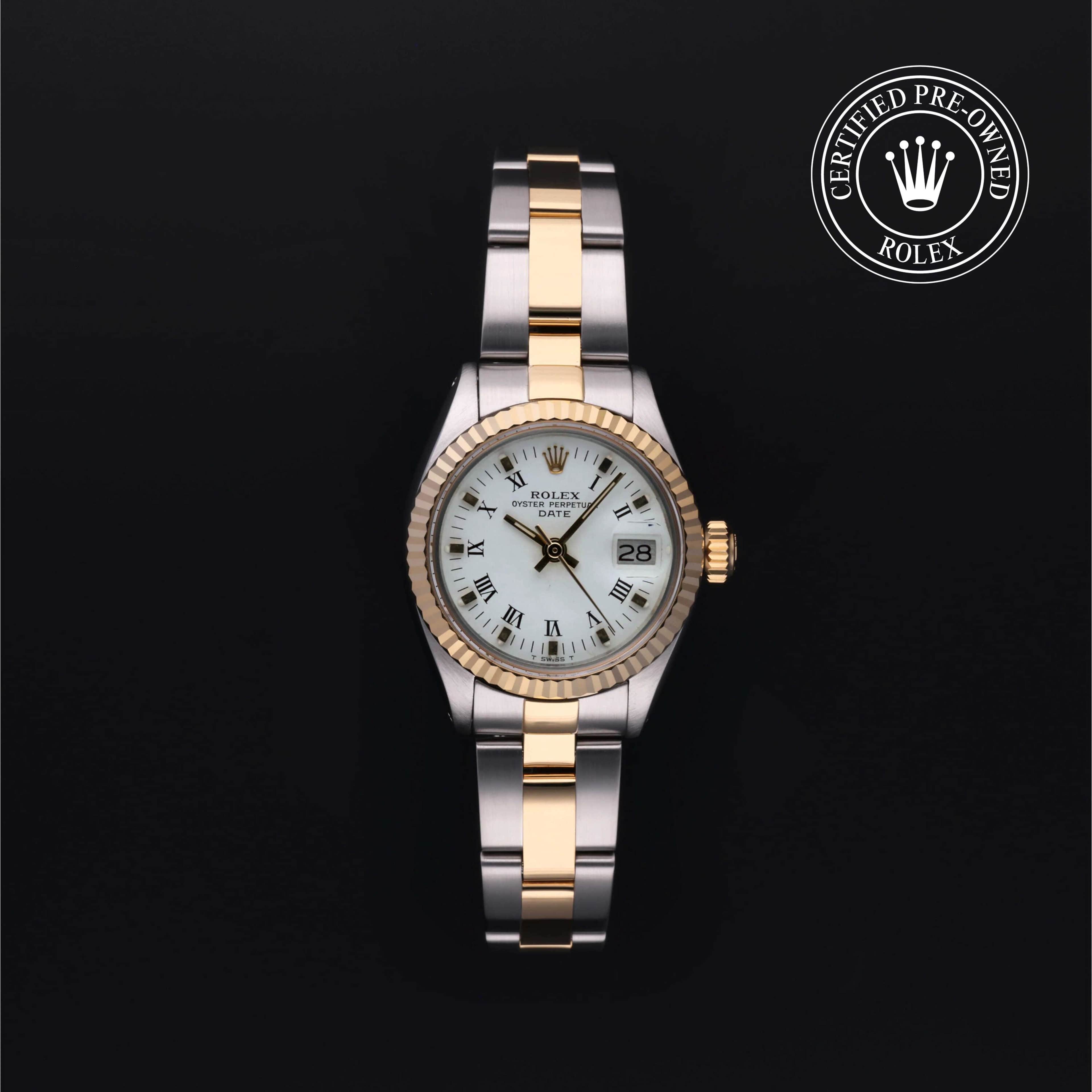 Rolex Lady-Datejust 6917 Plastic and Yellow gold Champagne 1981