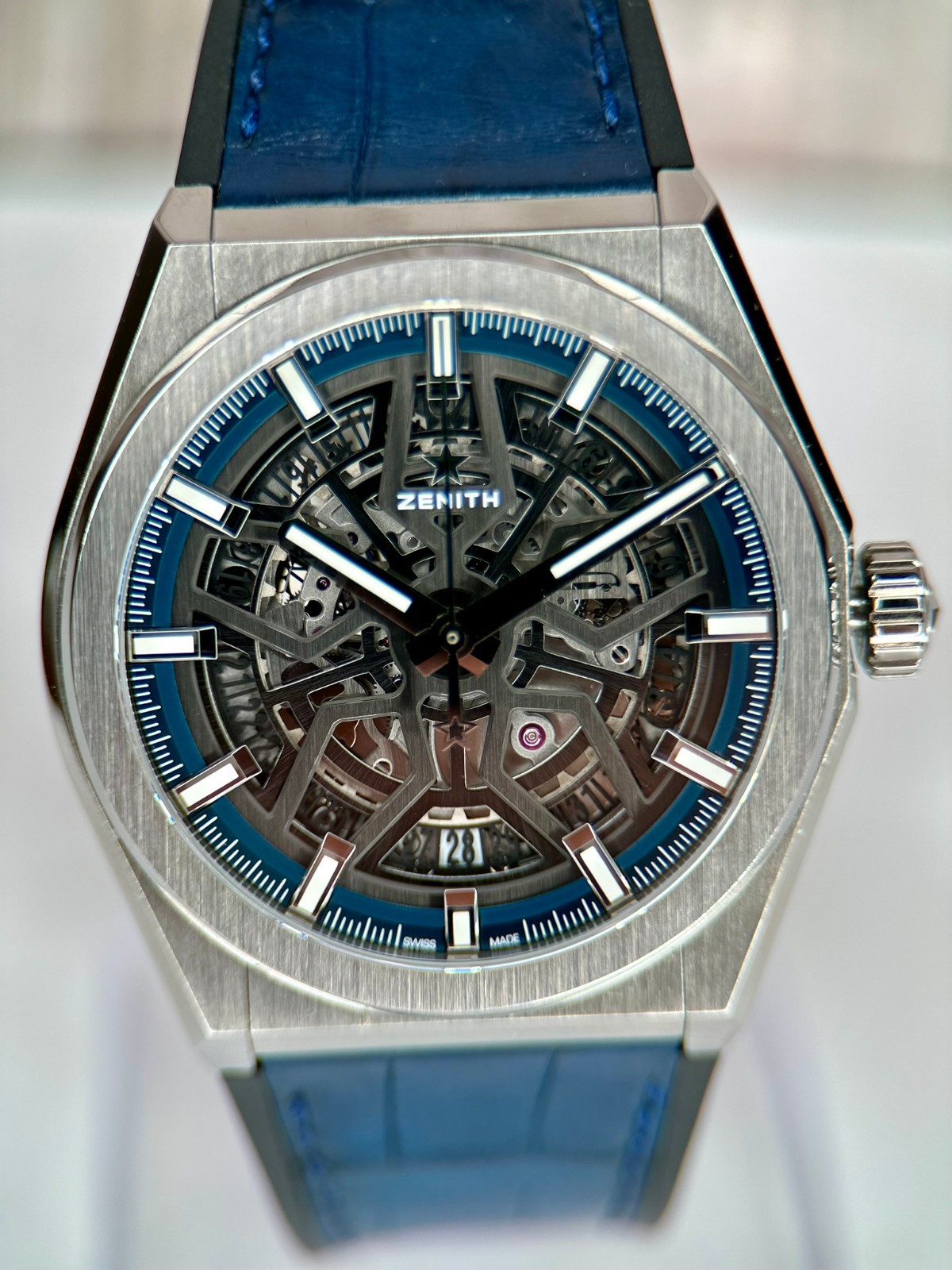 Zenith Defy 95.9000.670/78.R584 Titanium Skeletonized | Dealer