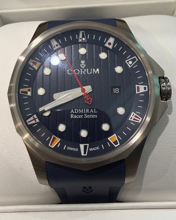 Corum Admiral's Cup 977.631.55 Rose gold Black | Dealer | EveryWatch