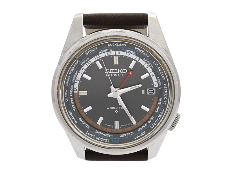 Seiko World Time 5T52-7A19 Stainless steel White 1990 Hungary
