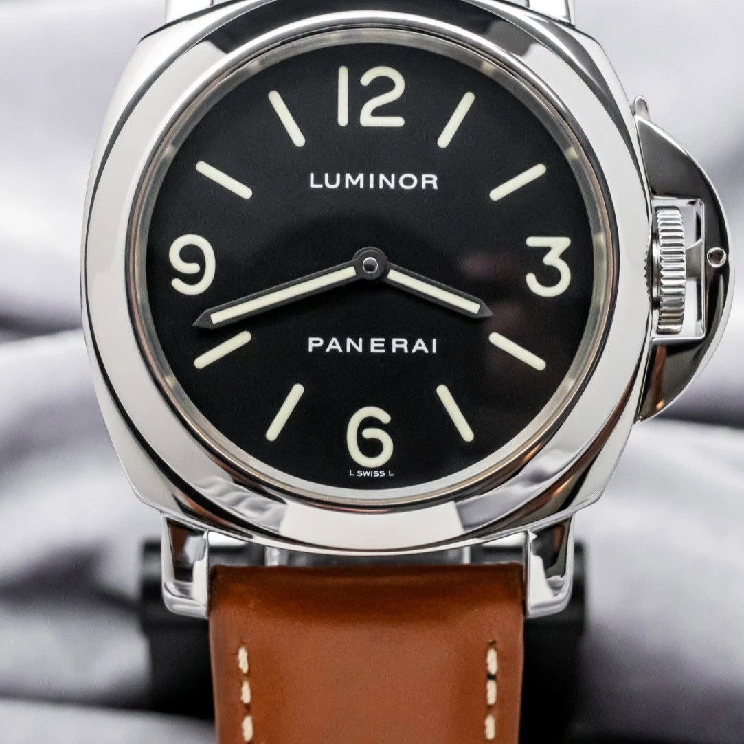 Panerai Table Clock PAM 00641 Stainless steel Black 2018 | Dealer