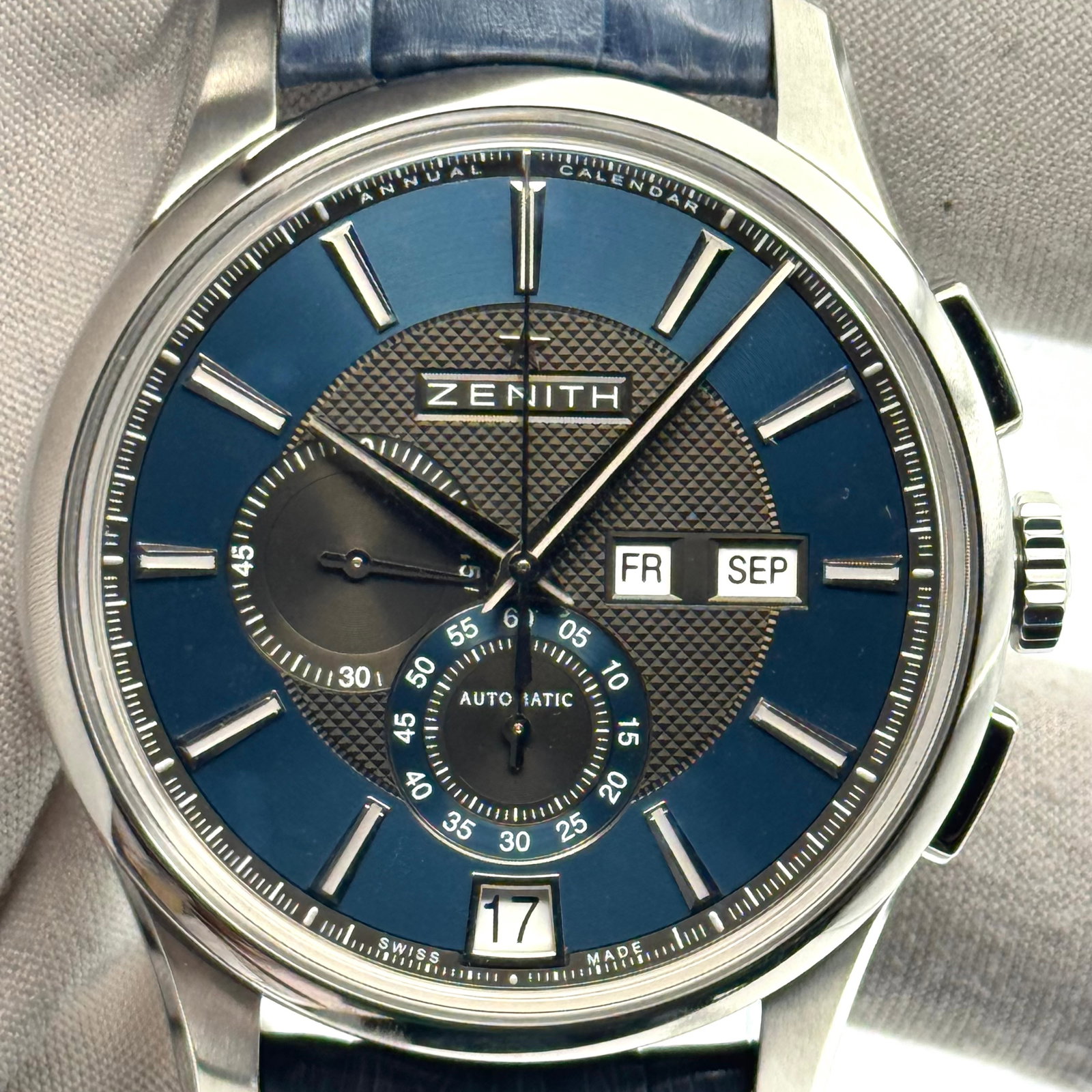 Riekoさま　オーダーページ Zenith El Primero 18.2040.4061/69.C494 Rose gold Silver | Dealer