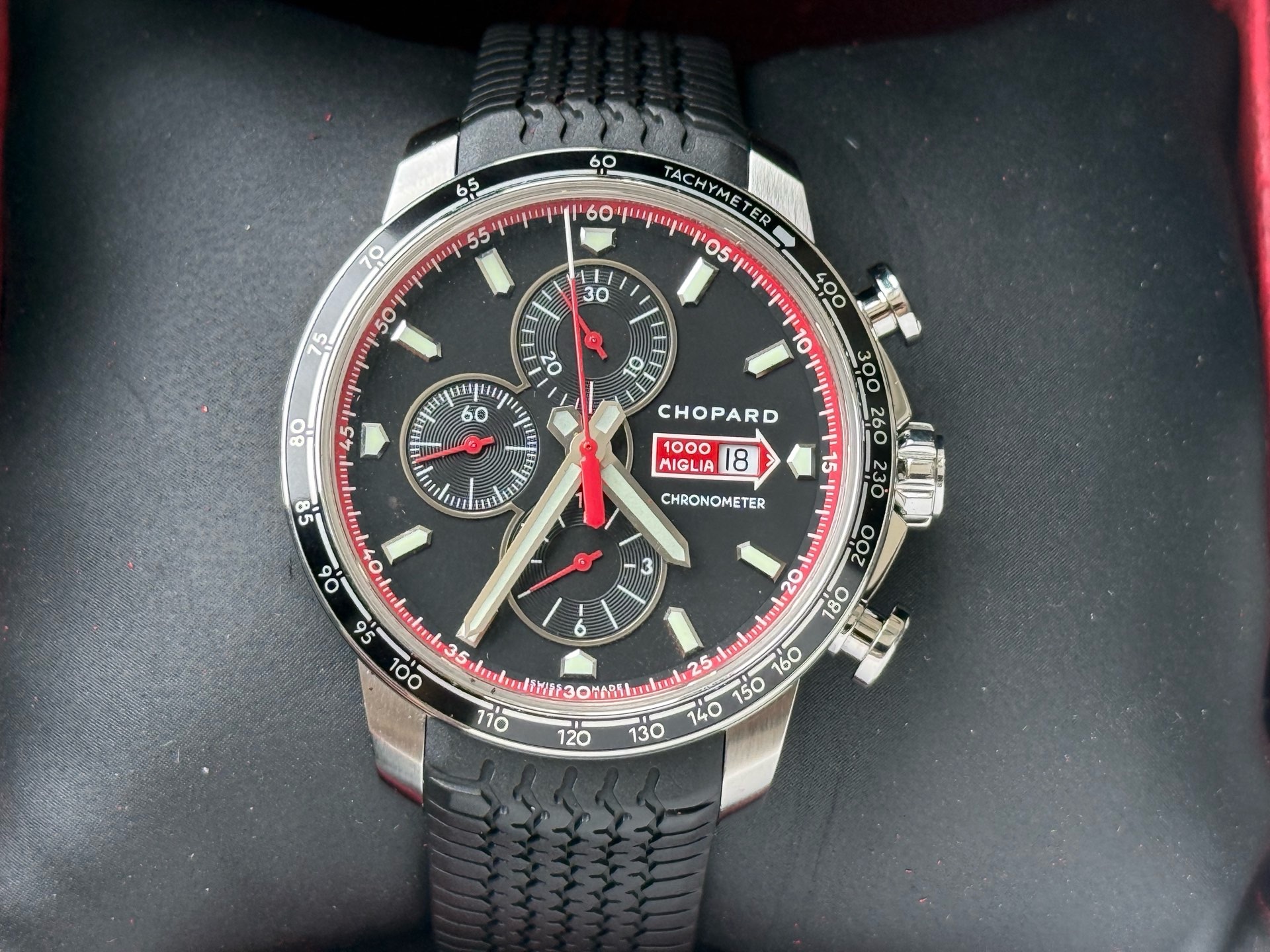 Chopard Classic Racing 8571 Stainless steel Black | Dealer