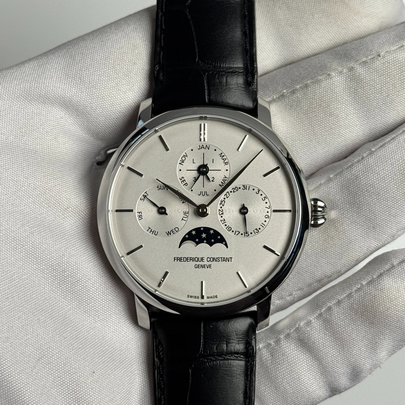 Frédérique Constant Classics Art Deco FC235X3T25/6 Stainless steel