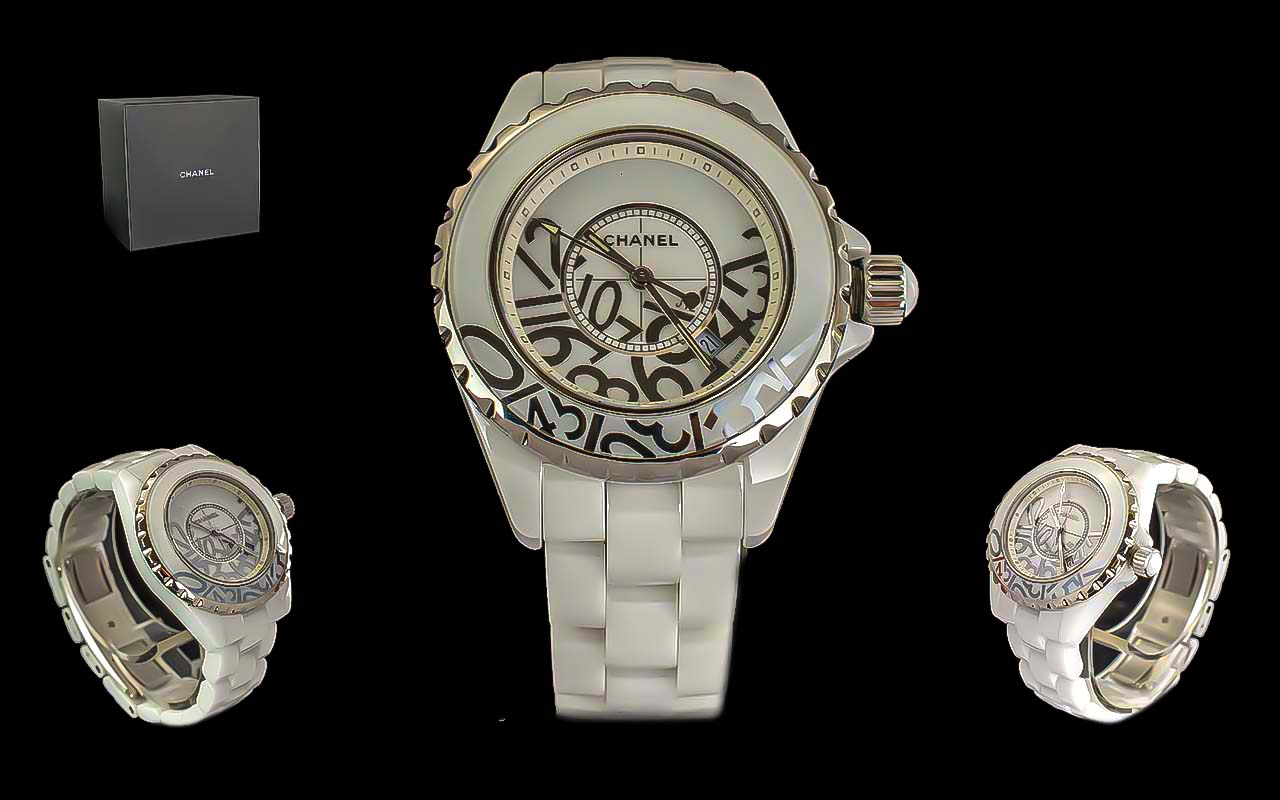 Chanel J12 H2009 Ceramic White Japan | Dealer | EveryWatch