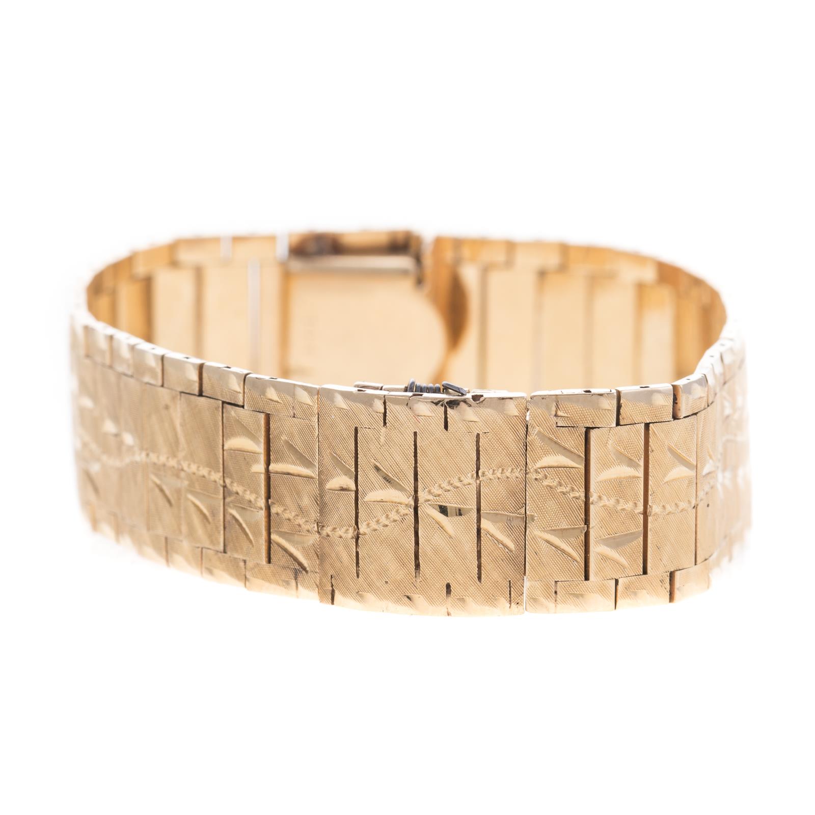 Kelbert Yellow gold White-1