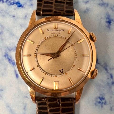 Jaeger-LeCoultre Memovox E855 37mm Yellow gold Champagne
