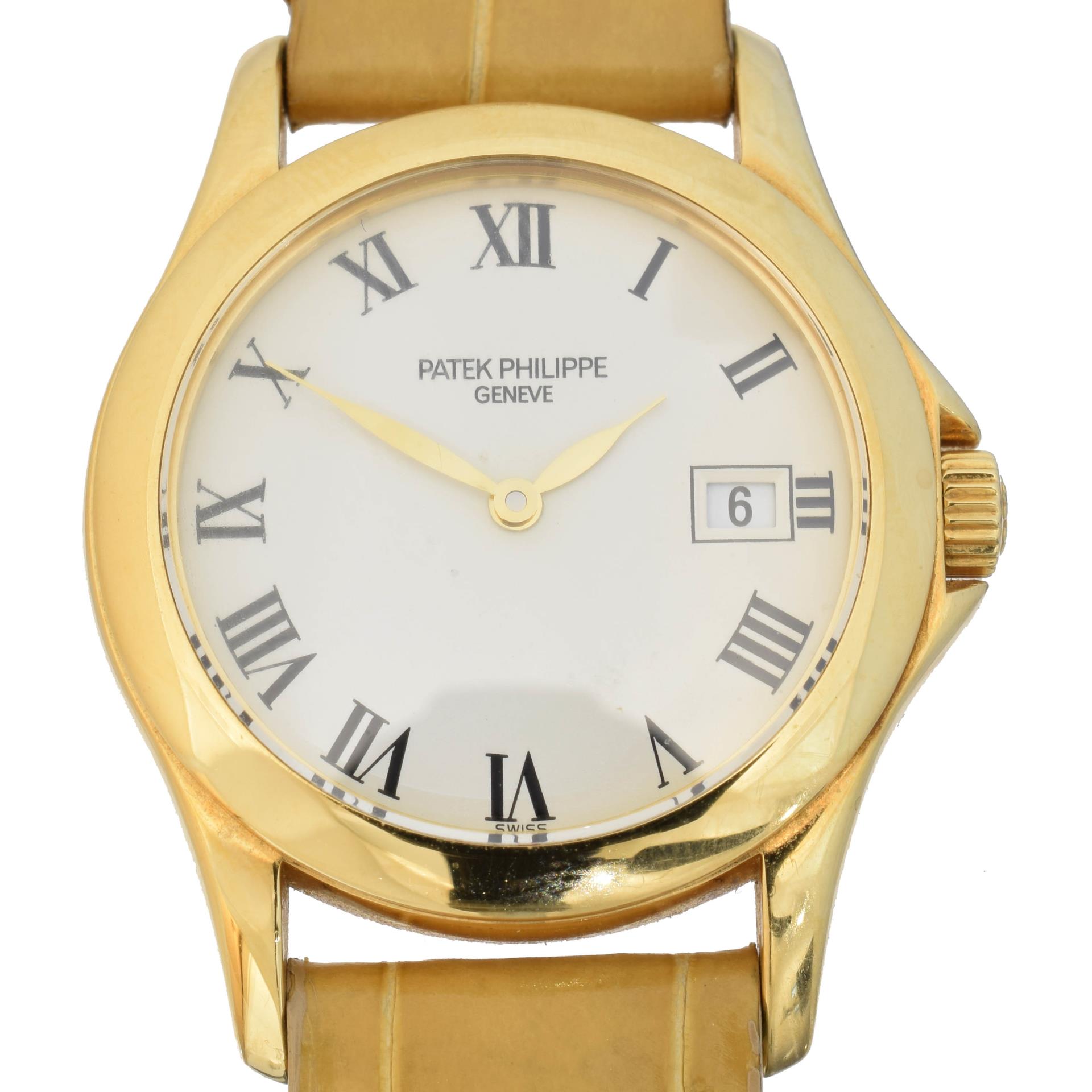 Patek Philippe Calatrava 4906 27mm 18k yellow gold White-1