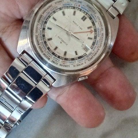 Seiko World Time 6117-6400 41mm Stainless steel Black